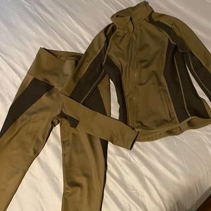 Puma track suit, olive green, szM, dry cell fabric,